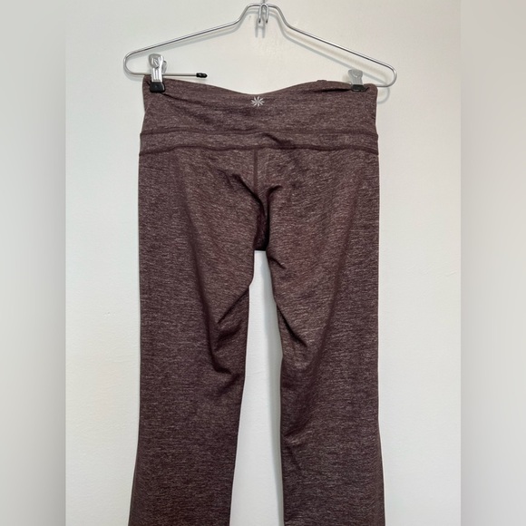 M. Athleta Revelation yoga pant - Picture 13 of 16